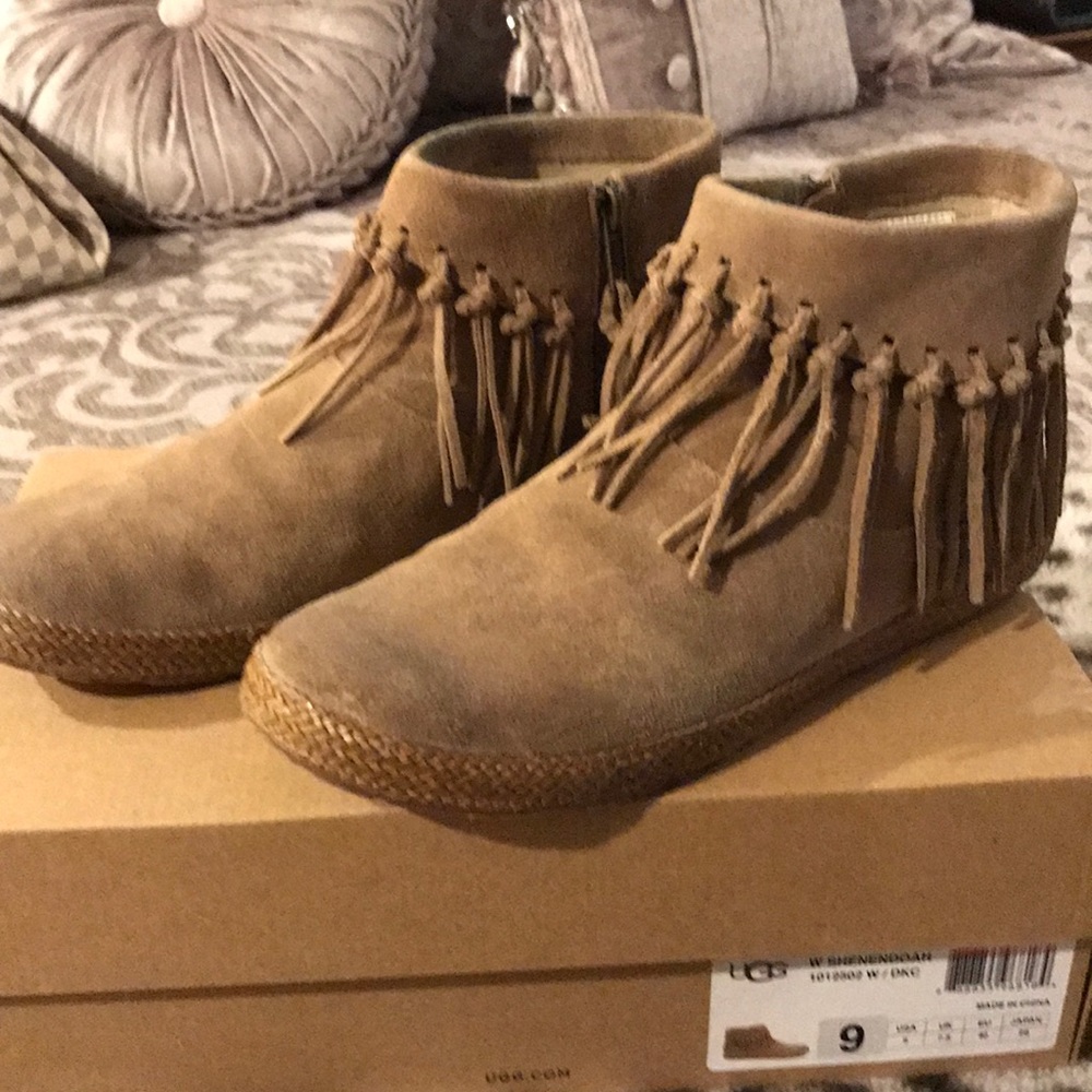 UGG Moccasins